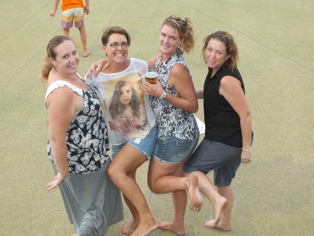 barefoot bowls 7