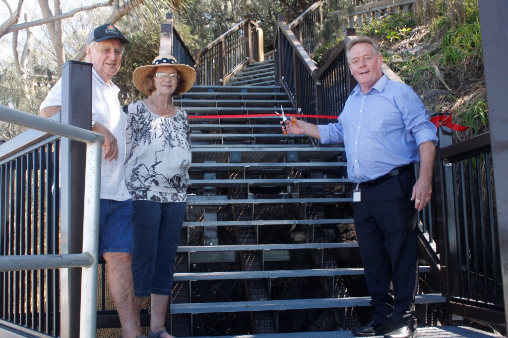 Rainbow Beach - New Beach Steps are open