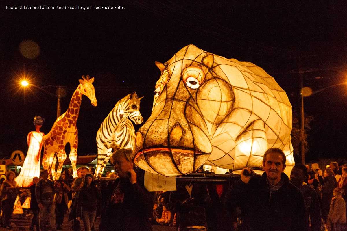 Gold Rush Parade - Lismore Lantern Parade 2015 - Photo Tree Faerie