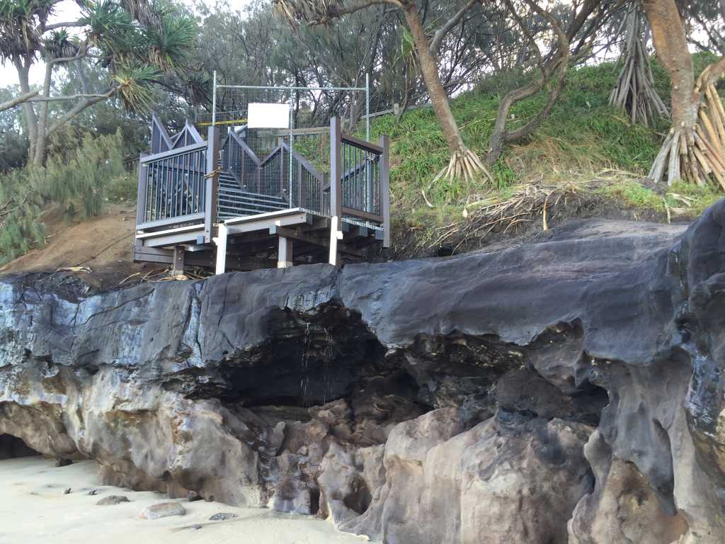 Council - rainbow beach council steps WEB