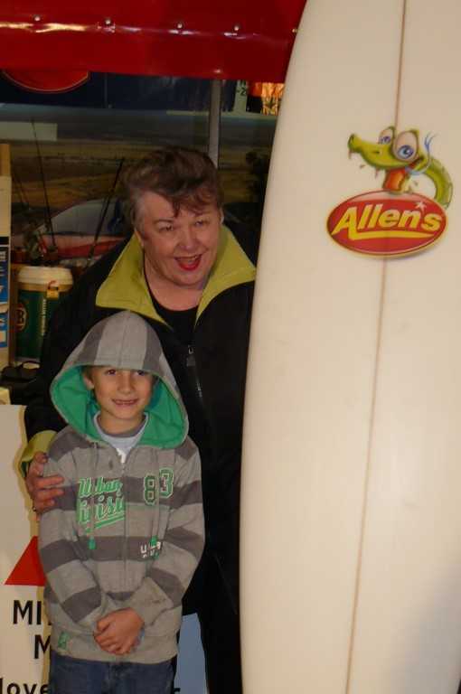 Fishing Classic - Ruth hands out prizes in 2008