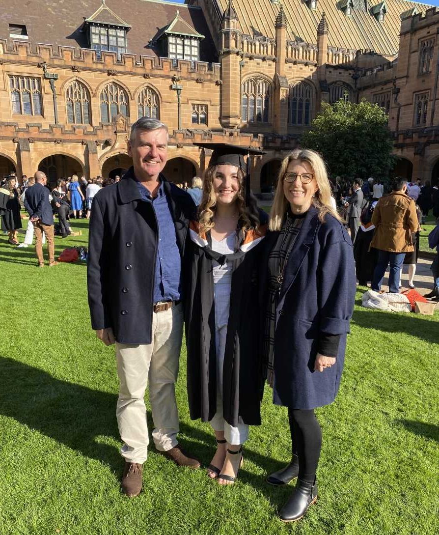 Tarni Palmer, pictured with parents David and Selina Palmer at the University of Sydney.