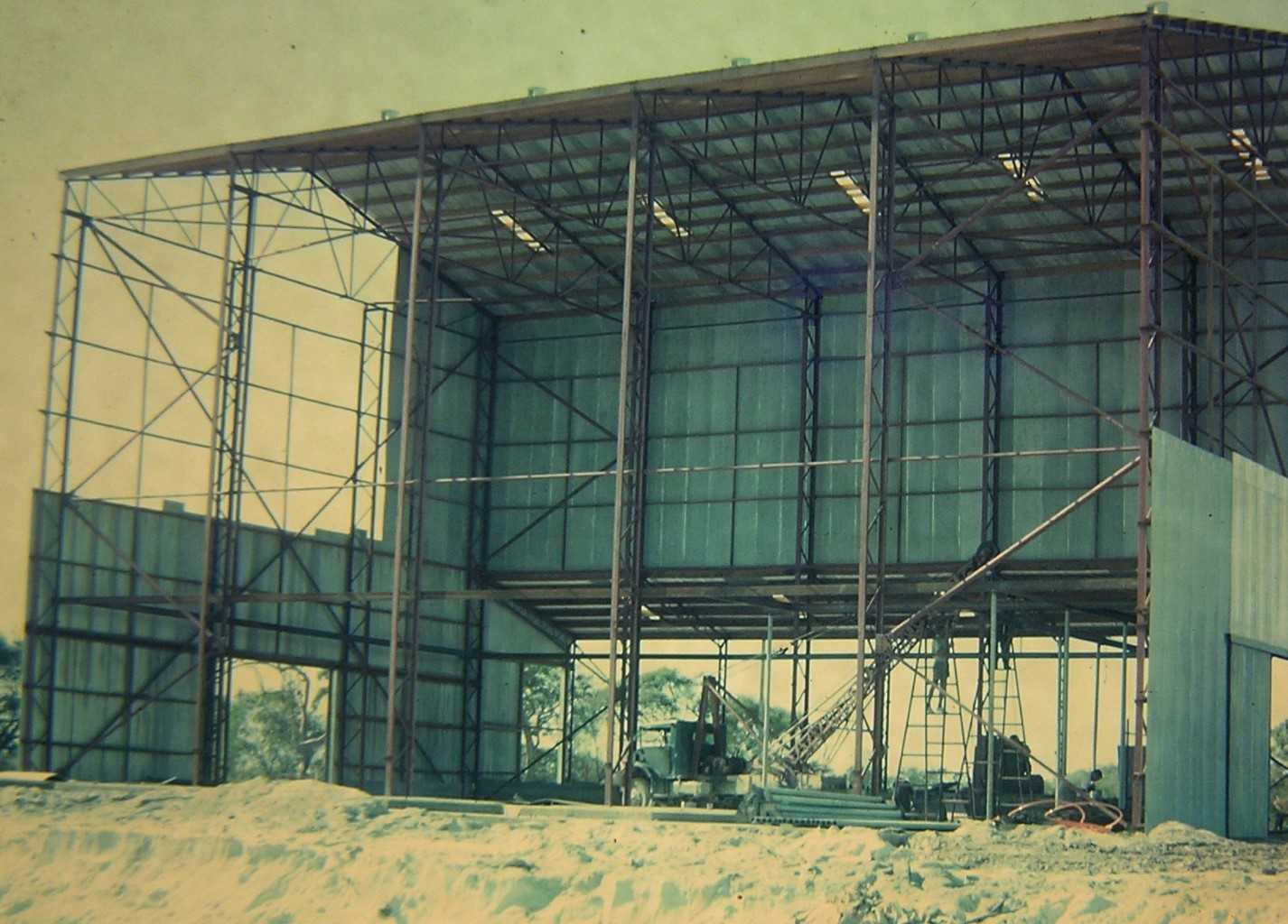 June 1965 - Building the Sand Mining Dry Plant