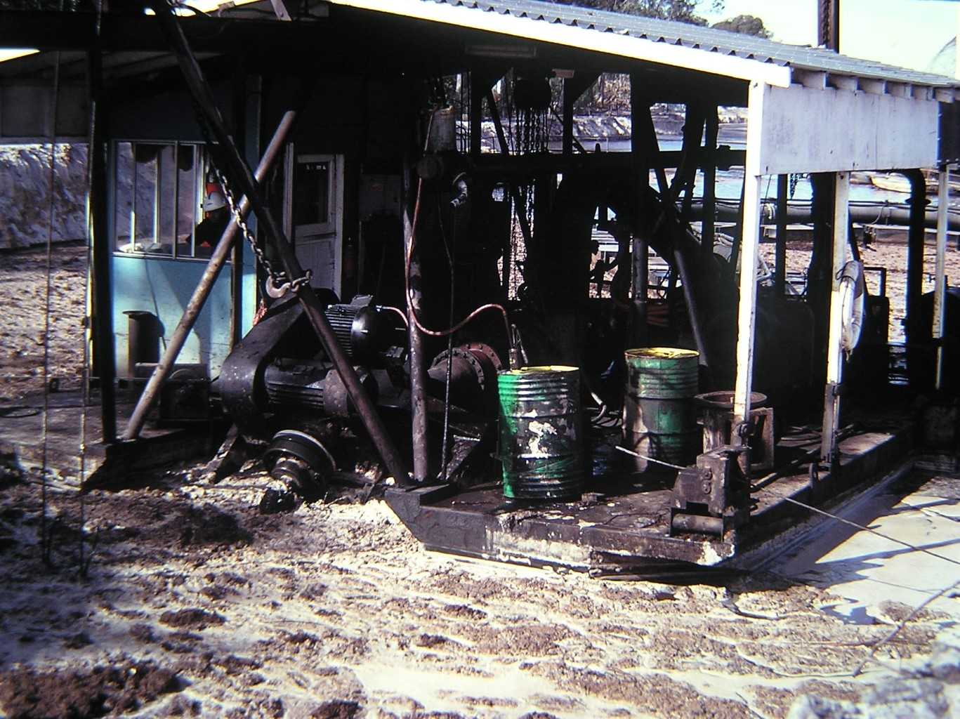 1969 sand dredge at Rainbow