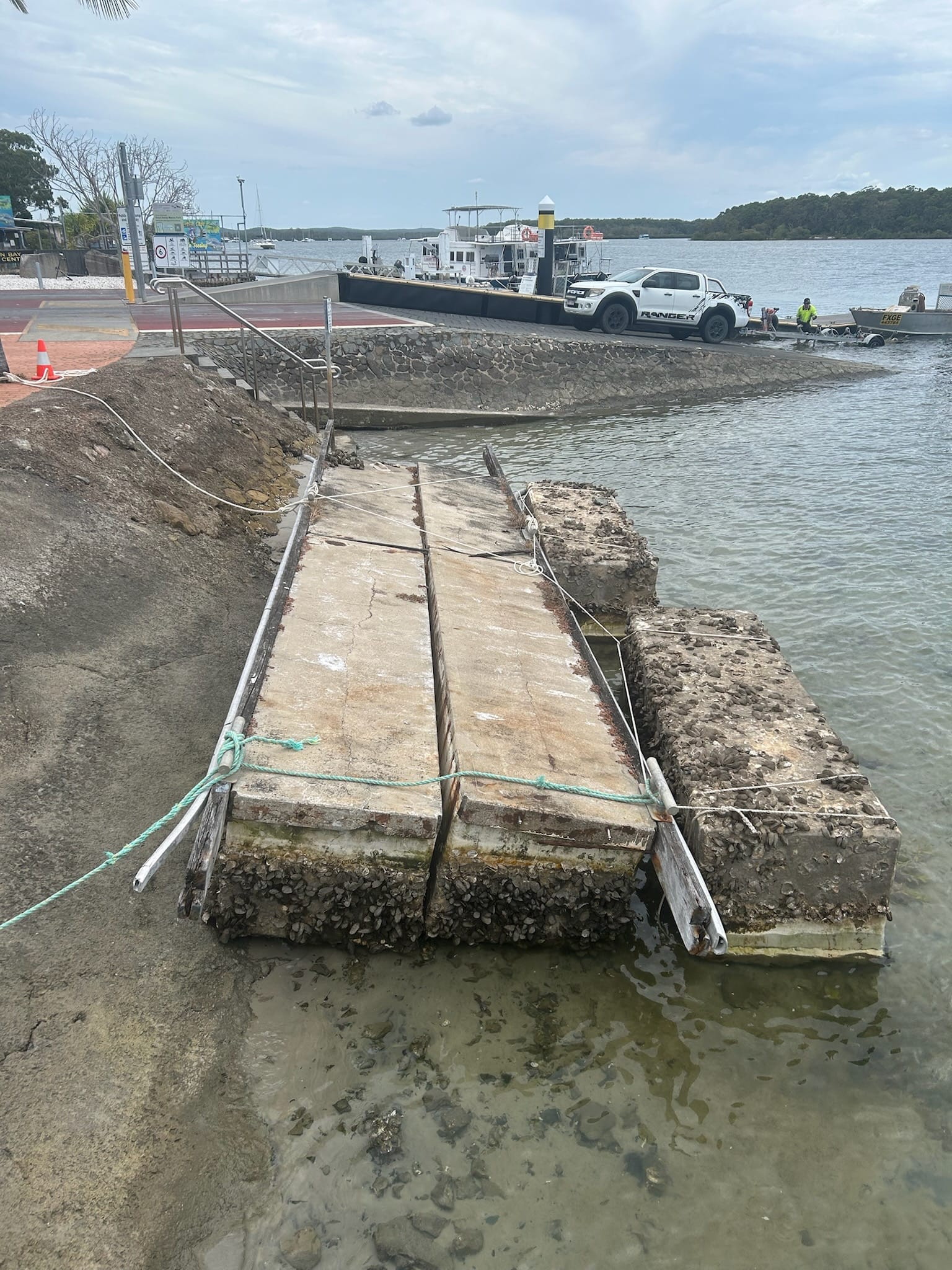 Drifting pontoon that came loose from Carlo and eventually found by QF17 rescue vessel early afternoon on Friday 6 February 2026. The pontoon was in the main Tin Can Bay channel floating fast north and was recovered and returned to QF17 base ensuring there was no hazard to endanger boaters etc. QF17 thanks our volunteers for the efforts. Photo: Karl Hempstead