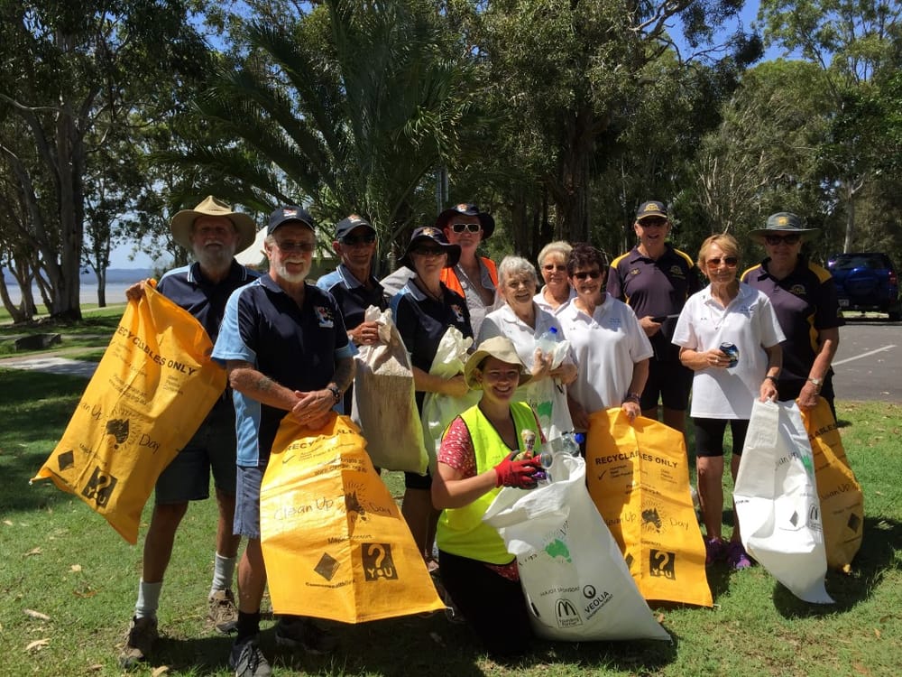 Tin Can Bay prepare for Clean Up Australia Day post image