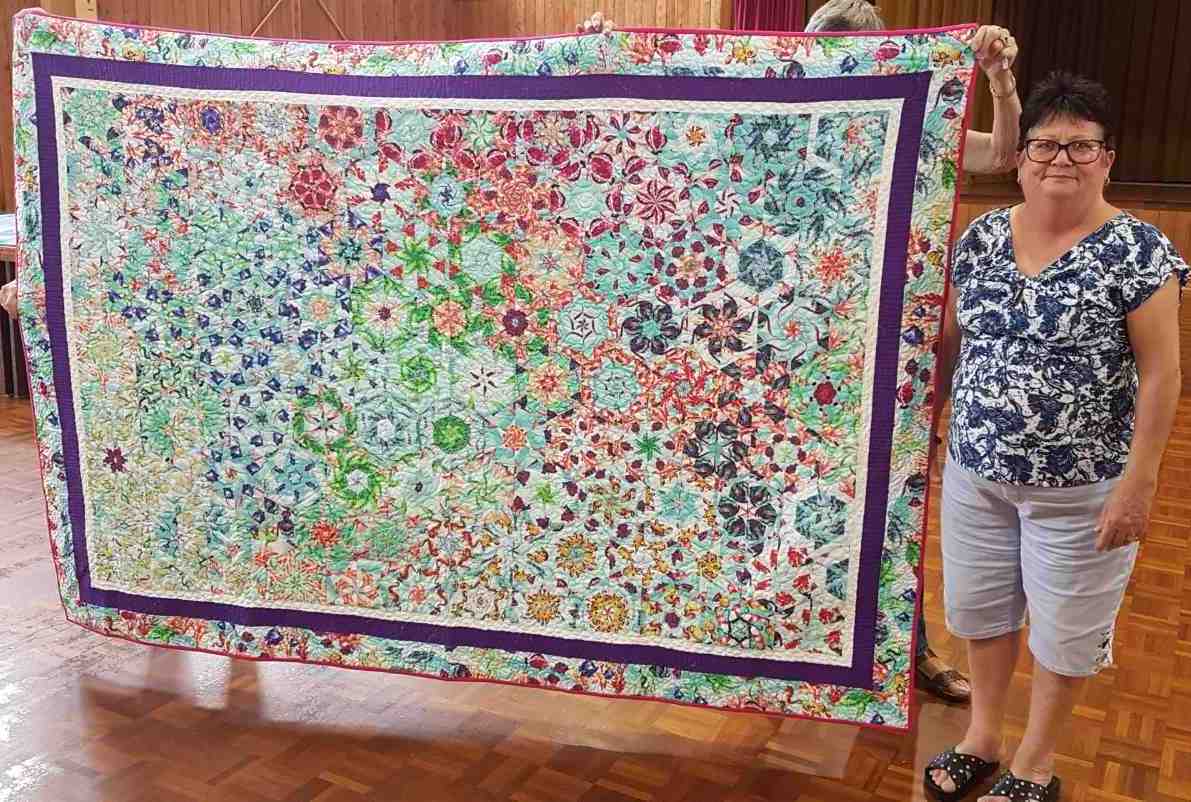 Tin Can Bay Quilters resume post image
