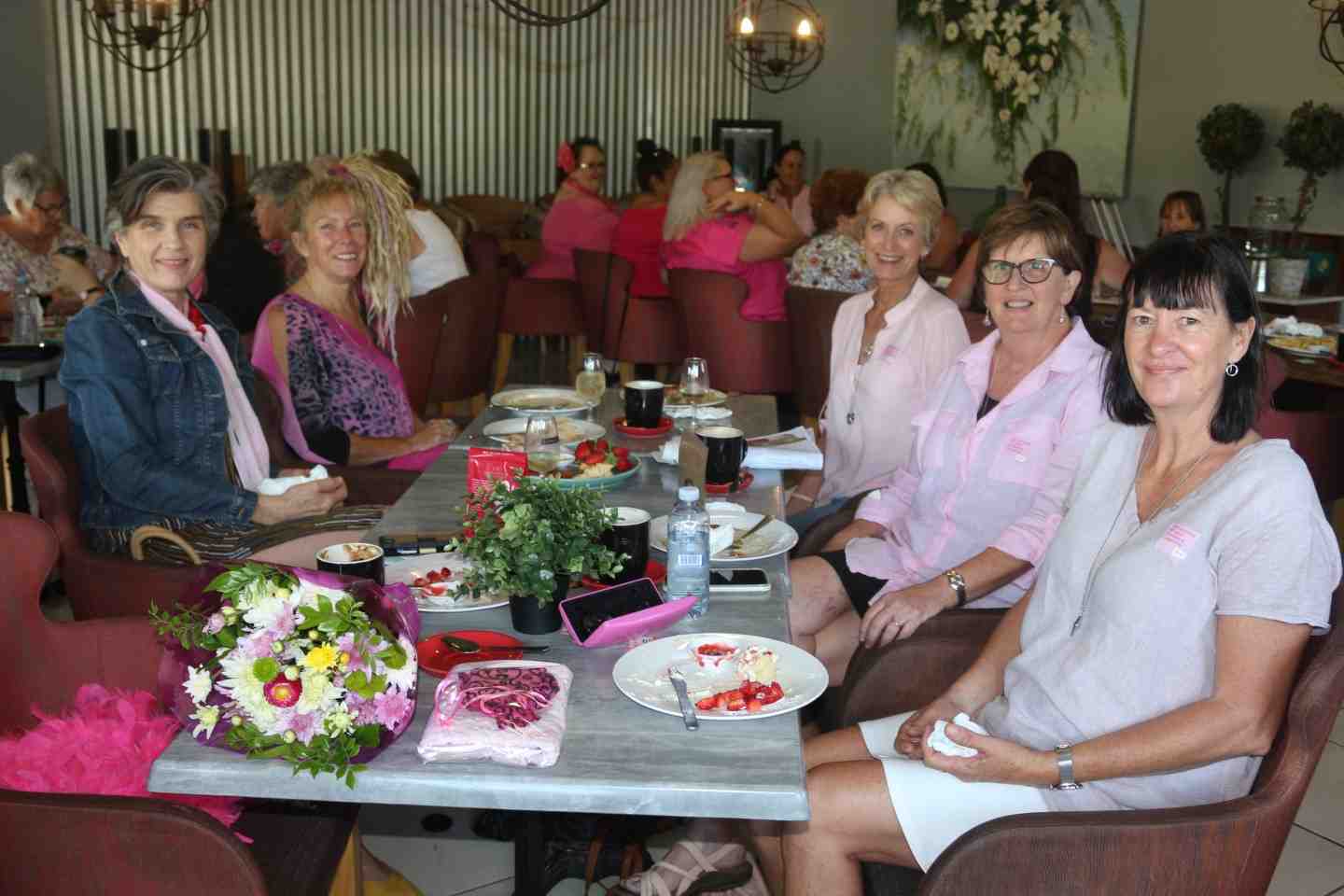 Cooloola Berries host pink fundraiser post image