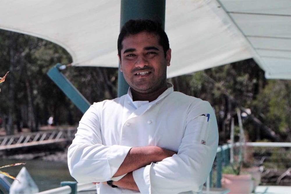 Dine on the waterfront at Carlo Point post image
