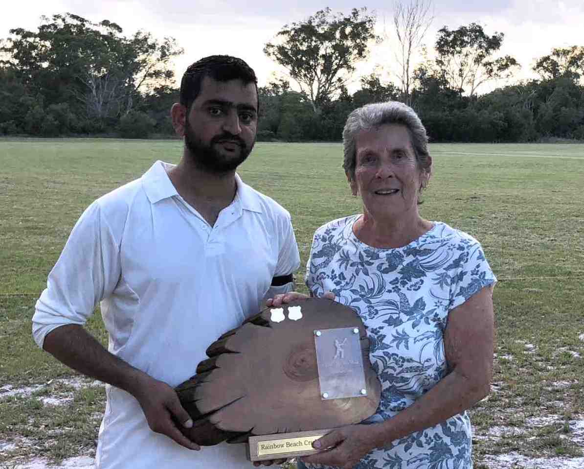 Royals win Memorial Match post image