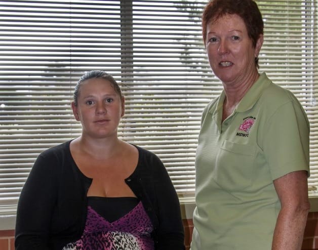 Mums-to-be benefit from visiting midwives post image