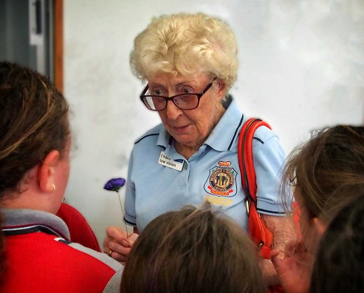 Pam Leslie awarded life member of Tin Can Bay RSL post image