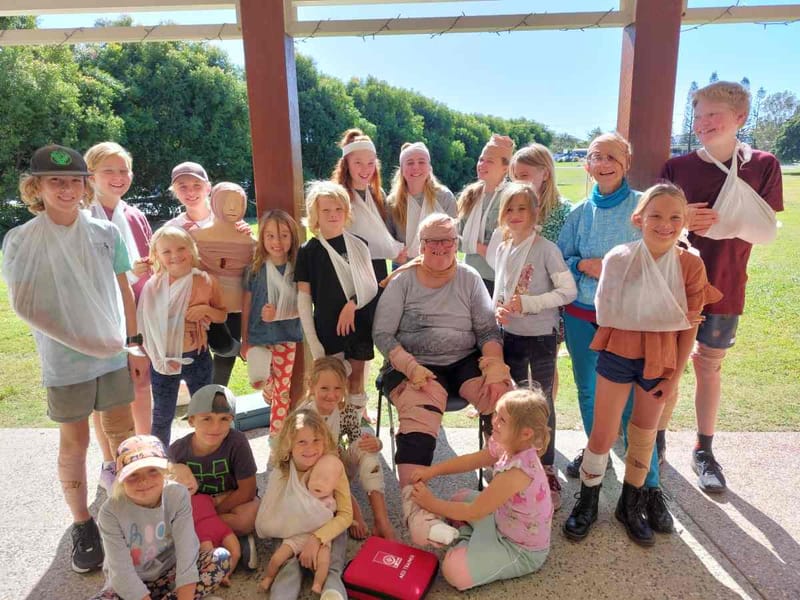 Chappy Chat - Cindy from Hartbeat Training taught the kids some first aid - and everyone had a go at bandaging!