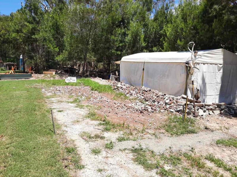 Please! Dump your dirt here!