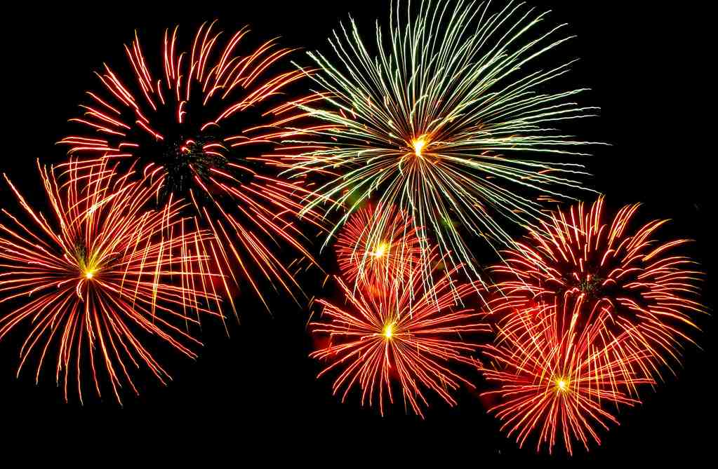 Light Up Your New Year’s Eve! post image