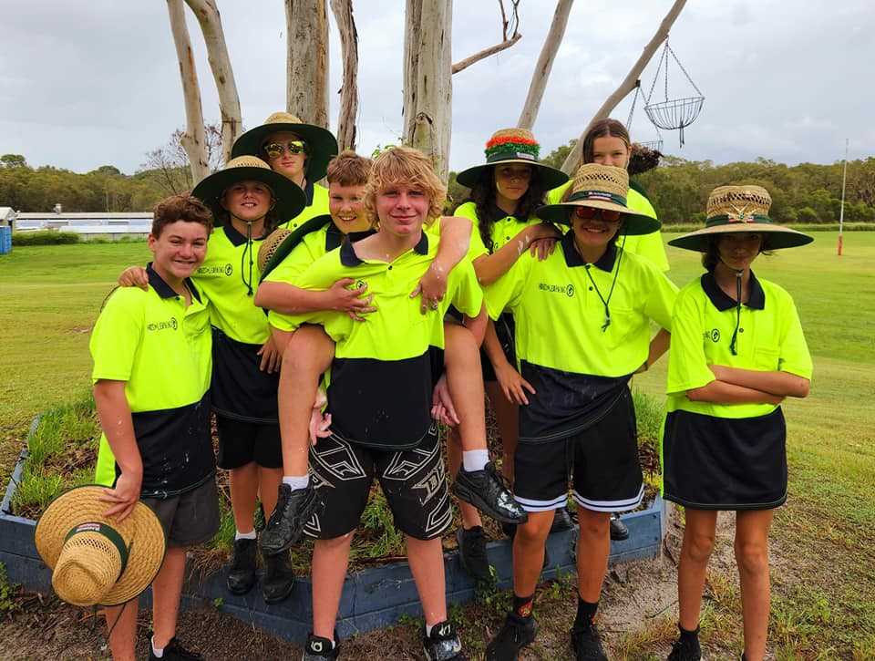 Tin Can Bay State School - The HoL team